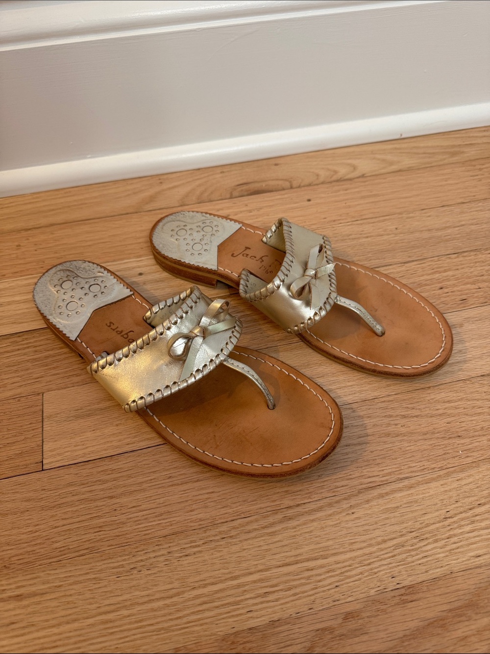 Jack Rogers Adeline Bow Platinum Whipstitched Leather Bow Sandals